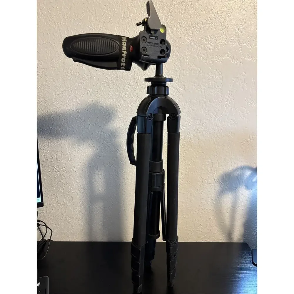 Quantaray QSX Ultra 4STM (by Sunpak) Tri-Monopod with Compact Pistol Grip